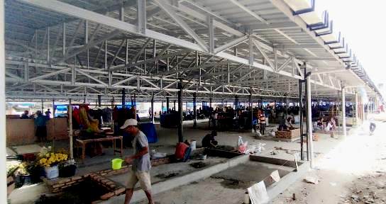 Lapak baru di lahan eks Gedung IV Pasar Horas
