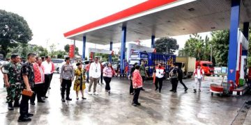 Walikota dan unsur Forkopimda di SPBU