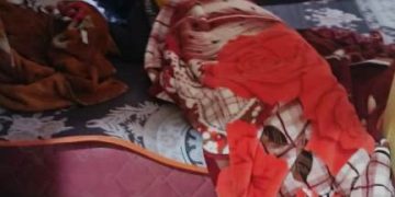 Korban terbujur di kamar