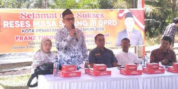 Franz  sampaikan sambutan