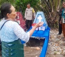Makam yang dibongkar