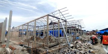 Pembangunan kios Pasar Dwikora