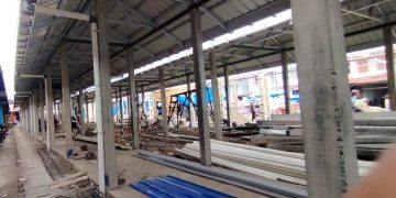 Pembangunan kios Pasar Dwikora Parluasan