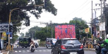 Traffic light Simpang Jalan Kartini yang  tak berfungsi salah satu sasaran maling
