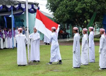 Pengibaran bendera