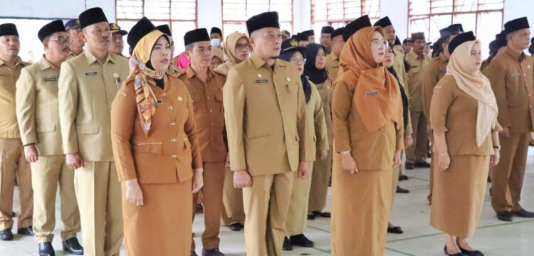 129 Pejabat Administrator dan Pengawas di Lingkungan Pemkab Simalungun Dilantik