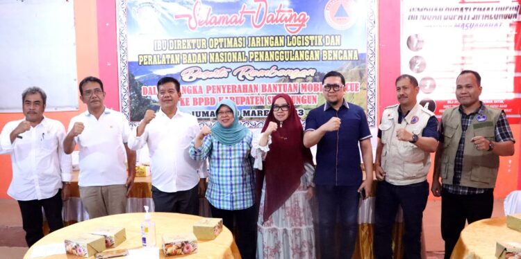 Pemkab Simalungun Terima Bantuan 1 Unit Mobil Rescue dari BNPB Pusat