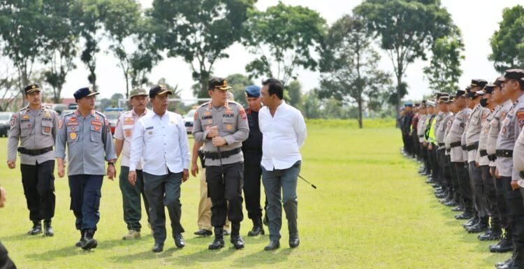 Bupati Simalungun Pimpin Apel Gelar Pasukan Pengamanan Pilpanag Tahun 2023