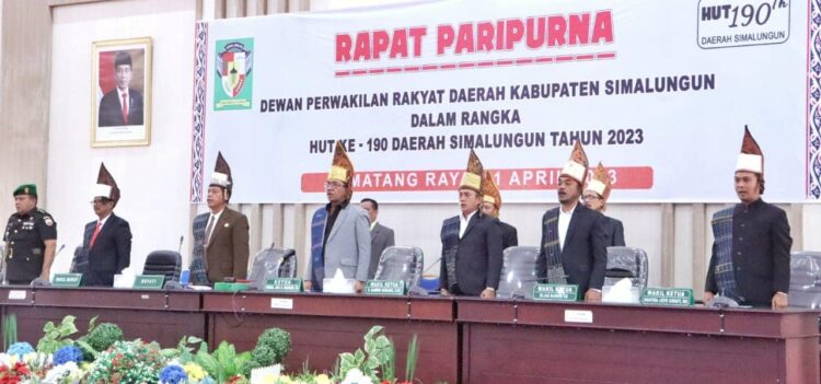 https://siantarcorner.com/wakil-bupati-simalungun-dampingi-kapoldasu-tinjau-infrastruktur-jalur-tol-sinaksak-dolok-merawan/