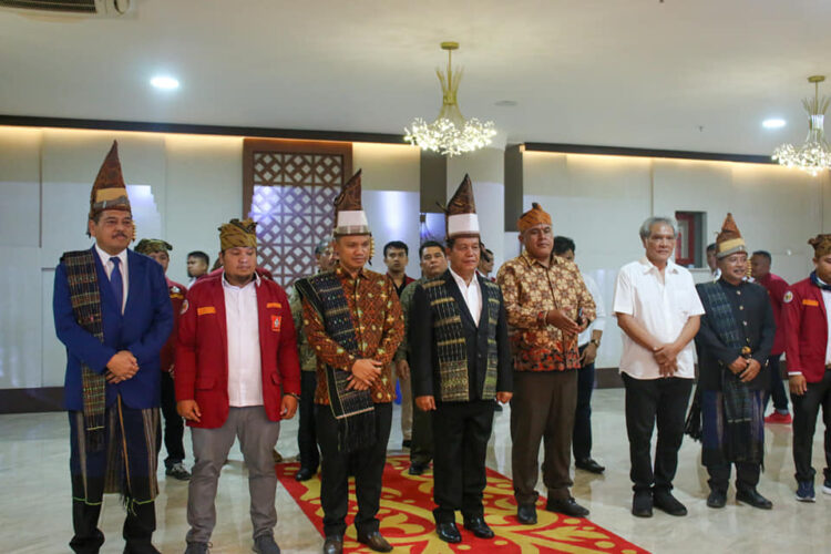 Hadiri Dies Natalis Ke- 45 Himapsi, Bupati Simalungun Ajak Marharoan Bolon Bangun Simalungun