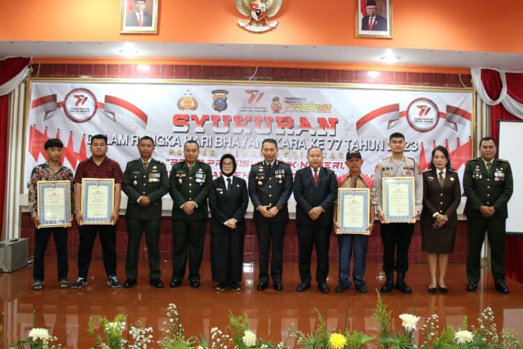 walikota siantar hadiri hut bhayangkara