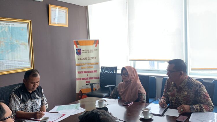Wali Kota Siantar melakukan konsultasi dan koordinasi perihal batas daerah antara Kota Pematang Siantar dengan Kabupaten Simalungun bersama Dirjen Bina Kewilayahan, Kamis (14/9/2023)