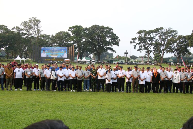 Ketua Komwil I APEKSI yang juga Wali Kota Medan Muhammad Bobby Afif Nasution SE MM, yang didampingi Wali Kota Pematang Siantar dr Susanti Dewayani SpA selaku tuan rumah. Pembukaan berlangsung di Lapangan Rindam I/Bukit Barisan, Jalan Argasari, Kelurahan Setia Negara Kecamatan Siantar Sitalasari, Kota Pematang Siantar, Jumat (23/10/2023)