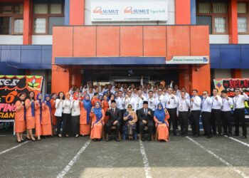 Wali Kota Pematang Siantar dr Susanti Dewayani SpA menghadiri perayaan Hari Ulang Tahun (HUT) ke-62 Bank Sumut, di Kantor Cabang Bank Sumut Pematang Siantar, Jalan Merdeka, Sabtu (04/11/2023)