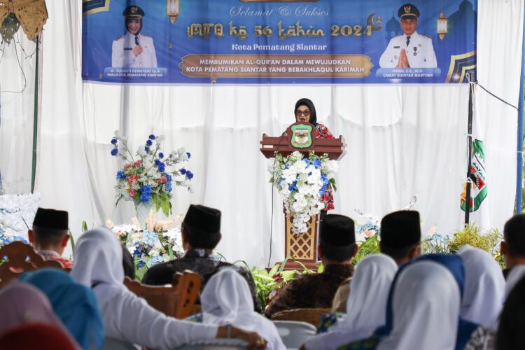 Wali Kota menghadiri pembukaan MTQ-N ke-56 Tingkat Kecamatan Siantar Martoba, di Masjid Al-Mukminin, Jalan Tanjung Pinggir, Kelurahan Tanjung Pinggir, Kecamatan Siantar Martoba, Kamis (18/01/2024).