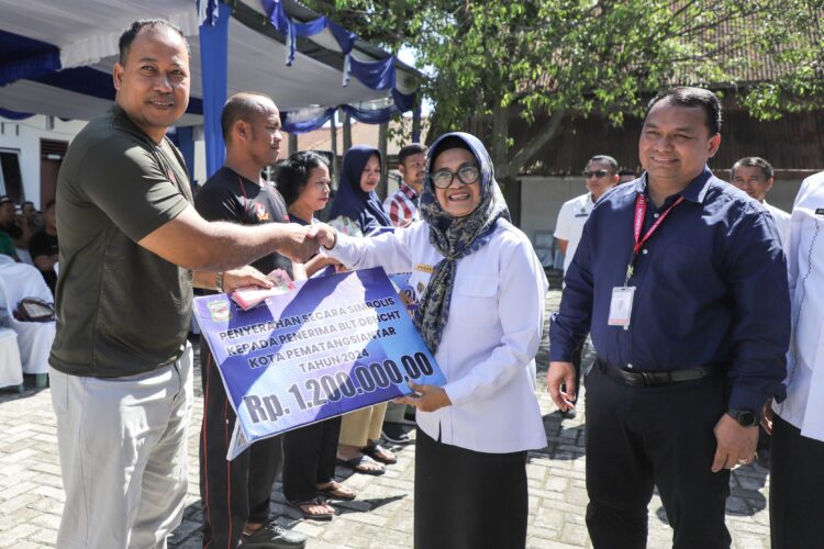 608 Keluarga Penerima Manfaat di Siantar Terima Dana Bagi Hasil Cukai Hasil Tembakau