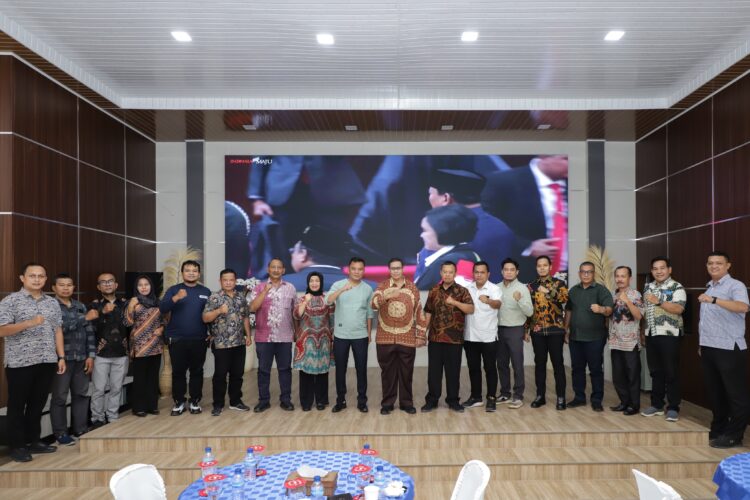 Pjs Wali Kota Pematangsiantar Drs Matheos Tan MM Nobar Pelantikan Presiden-Wakil Presiden RI Prabowo Subianto-Gibran Rakabuming Raka