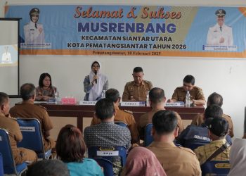 Wali Kota Pematangsiantar dr Susanti Dewayani SpA  membuka Musrenbang RKPD Tingkat Kecamatan Siantar Utara Tahun 2026, di aula Kantor Camat Siantar Utara, Jalan Patuan Anggi Kelurahan Suka Dame, Selasa (18/02/2025)