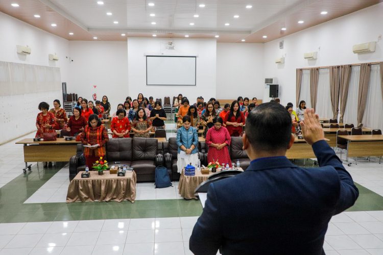 Ketua TP PKK Pematangsiantar Hadiri Pendalaman Alkitab dan Pengajian Perdana 2026