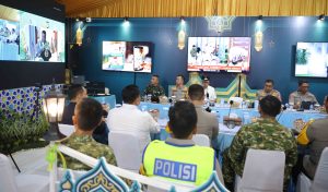 Lebaran Aman dan Tertib, Kapolri Pantau Pos Terpadu dan Sapa Timsus JCS Polrestabes Medan
