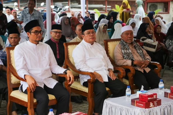 Safari Ramadhan Pemko Pematangsiantar, Wali Kota Wesly Perintahkan Dirut Tirta Uli Sediakan Air Siap Minum di Masjid Al Ikhlas