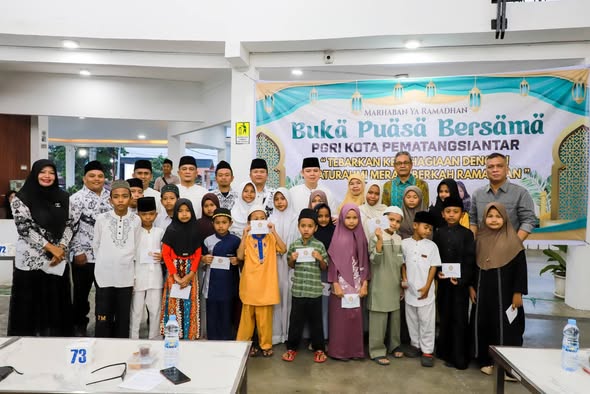 Wali Kota Wesly Silalahi Apresiasi Buka Puasa Perdana PGRI, Tekankan Solidaritas Guru Pematangsiantar