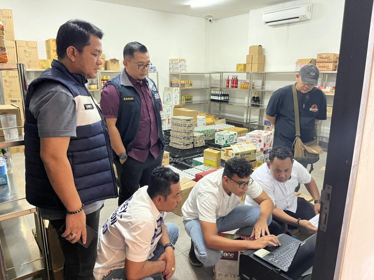Viral! Pengunjung Tumbang Massal di Helen’s Night Market Medan, Polisi Turun Tangan