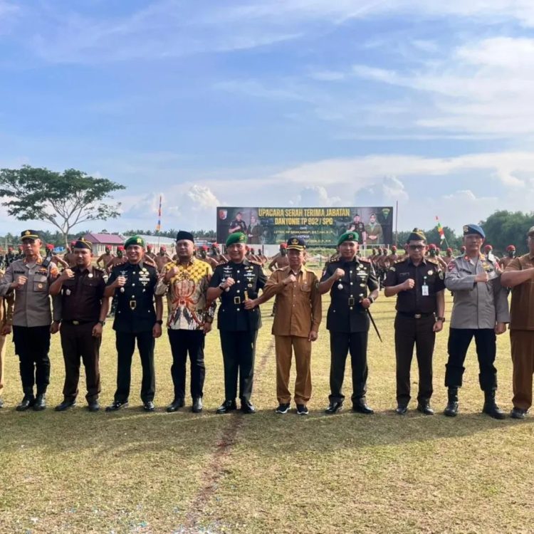 Sinergitas TNI–Polri Menguat, Sertijab Danyonif TP 902/SPG Berlangsung Khidmat di Dolok Masihul