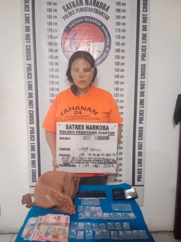 Simpan 32 Paket Sabu dalam Tas, Wanita Paruh Baya di Pematangsiantar Diamankan Polisi