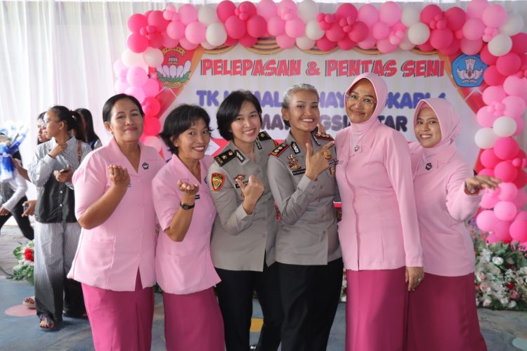 Kapolres Pematangsiantar Hadiri Pelepasan Murid TK Kemala Bhayangkari 06, Momen Haru dan Penuh Prestasi