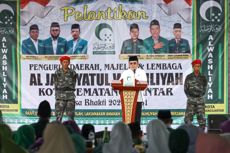 Wesly Silalahi Hadiri Pelantikan PD Al Washliyah Siantar, Serahkan Santunan Rp15 Juta untuk Anak Yatim