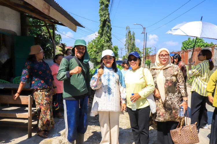 Liswati Silalahi Tinjau Dua Kelurahan di Siantar Marimbun, Matangkan Kesiapan Lomba PKK Tingkat Sumut