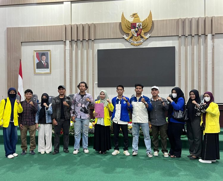 PRESMA Mahasiswa Efarina Angkat Suara: “Jangan Biarkan Rakyat Menanggung Beban Sendirian”