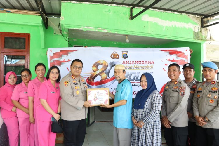 Hari Bhayangkara ke-80, Kapolres Sibolga Hadirkan Kepedulian untuk Purnawirawan, Warakawuri, dan Personel Sakit