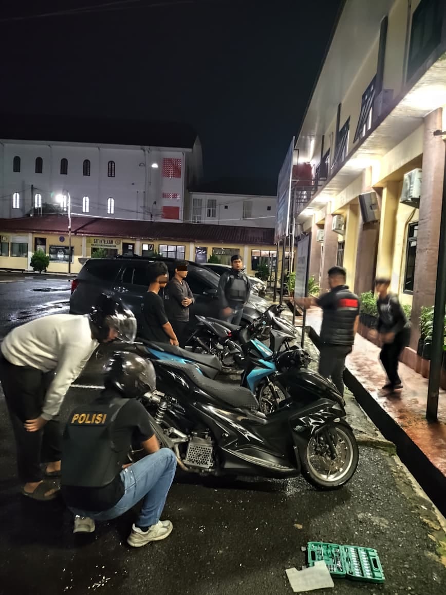 Patroli Tengah Malam, Timsus Dayok Mirah Tertibkan Tiga Motor Berknalpot Brong di Pematangsiantar