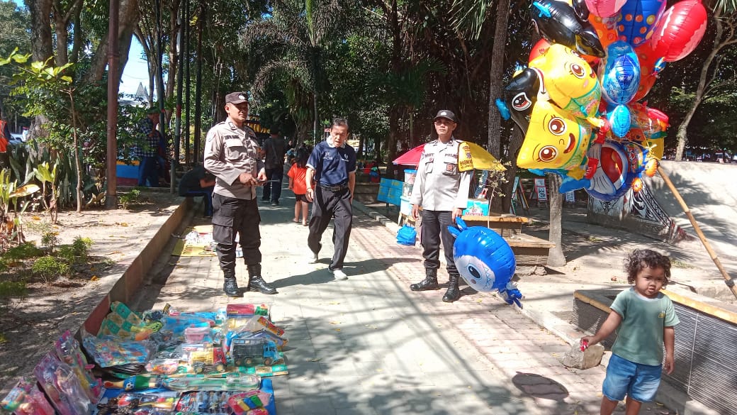 Patroli Objek Vital Ditingkatkan, Polsek Siantar Barat Perkuat Pengamanan Taman Hewan dan Lapangan Merdeka