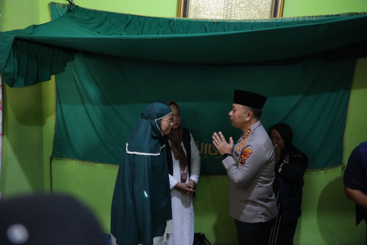 Kapolrestabes Medan Sampaikan Duka Mendalam atas Wafatnya Ketua FPRB Kota Medan