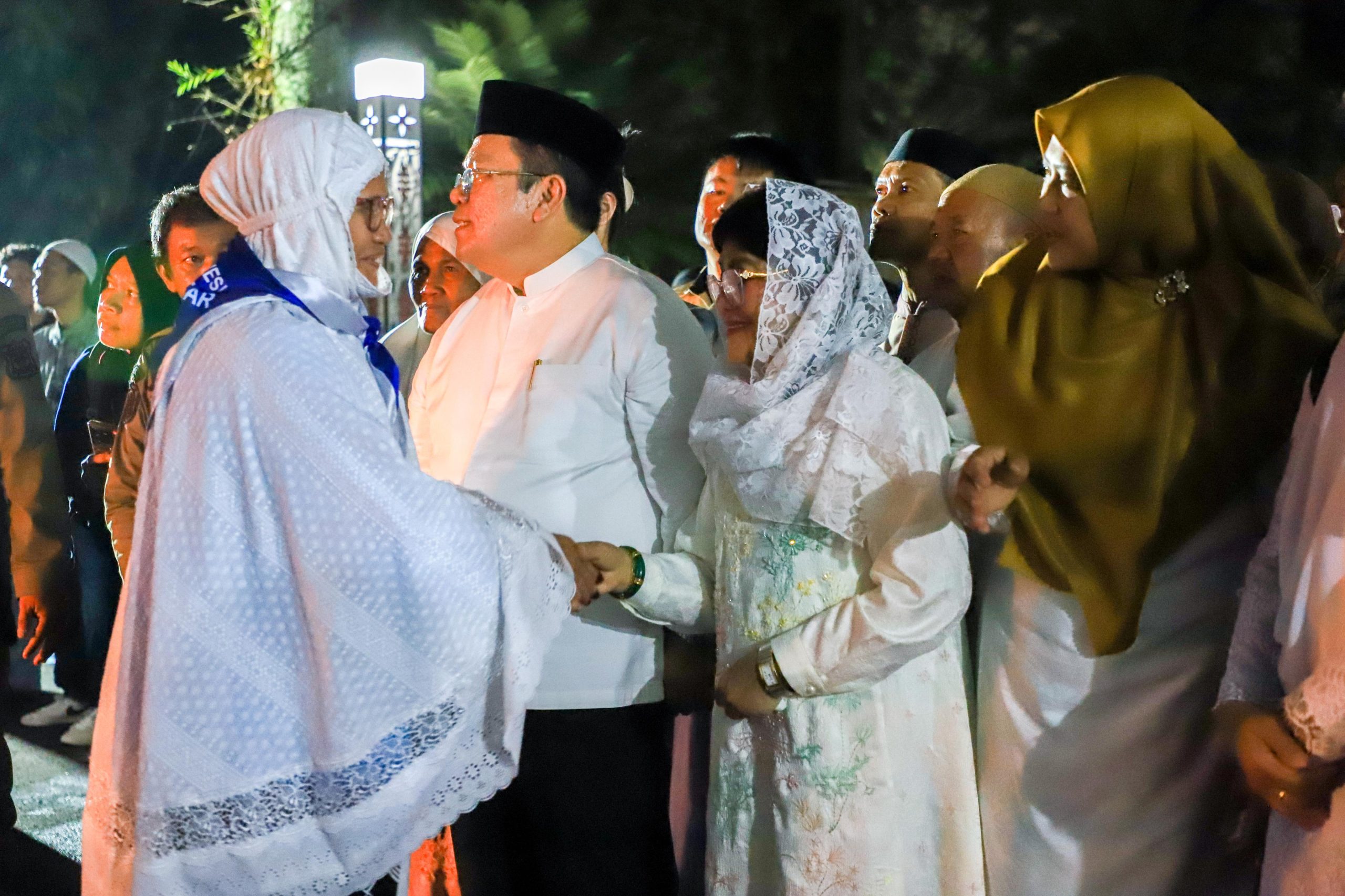 Wali Kota Wesly Silalahi Sambut Kepulangan 110 Jamaah Haji Pematangsiantar, Harapkan Jadi Teladan di Tengah Masyarakat