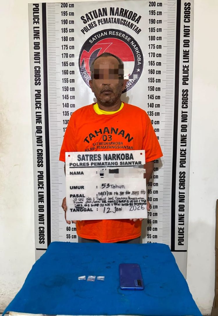 Pria 53 Tahun Dibekuk di Gang Rambe, Tiga Paket Sabu Berhasil Diamankan Polisi