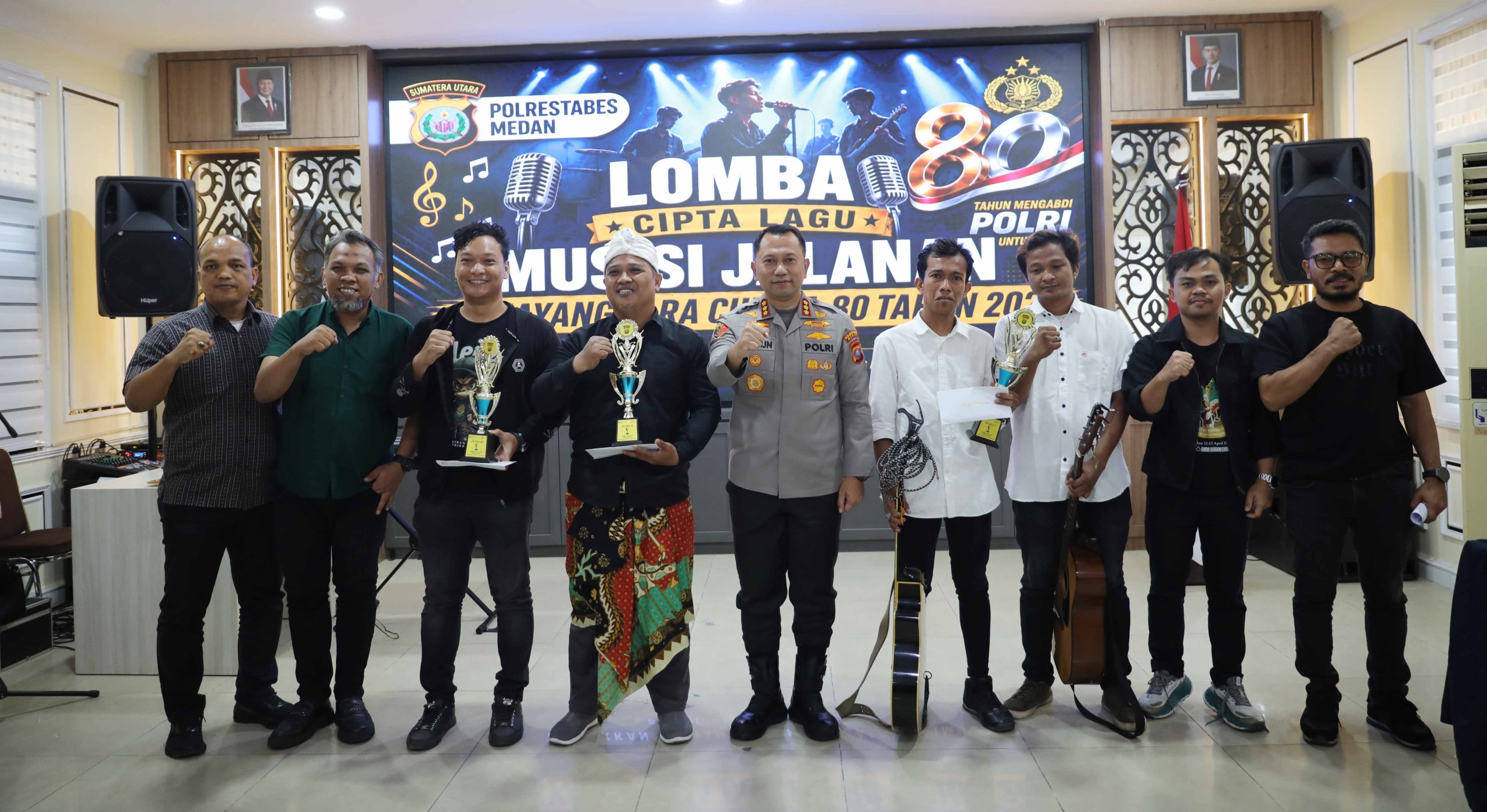 Lomba Cipta Lagu Musisi Jalanan Meriahkan Hari Bhayangkara ke-80 di Polrestabes Medan
