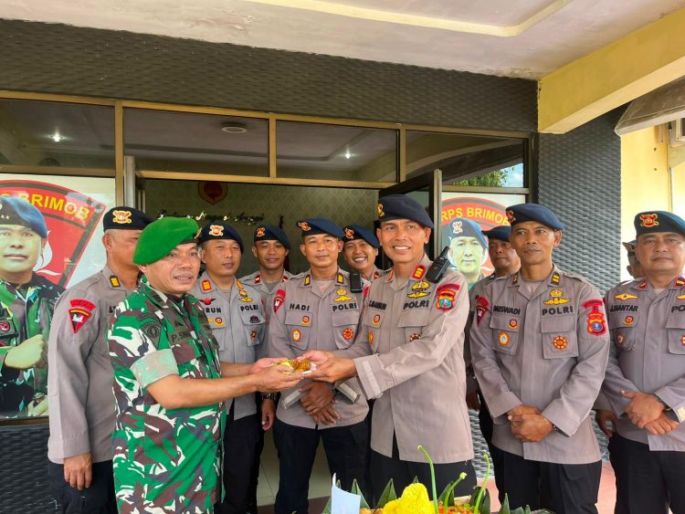 Hari Bhayangkara ke-80 Pererat Soliditas, Batalyon B Pelopor Brimob Polda Sumut Terima Kunjungan Kehormatan TNI