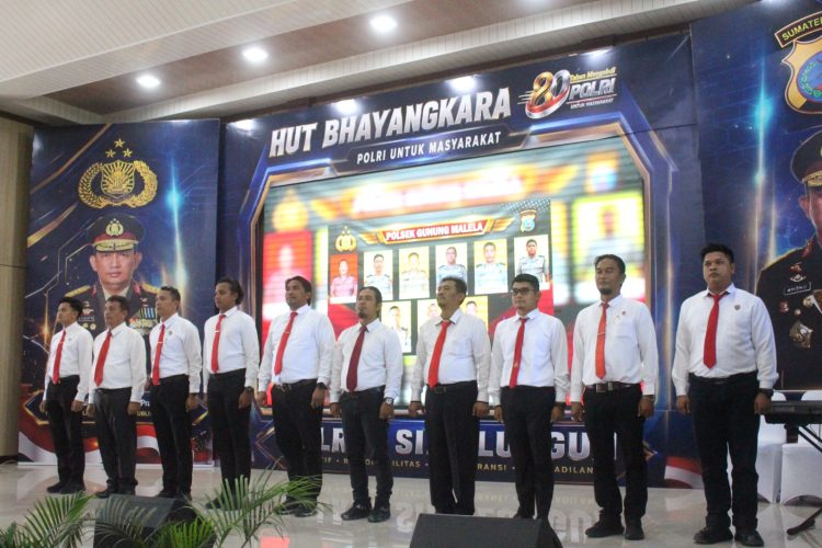 Kapolres Simalungun Anugerahkan Penghargaan kepada IPDA Gagas D, Berhasil Bongkar Perdagangan Satwa Dilindungi