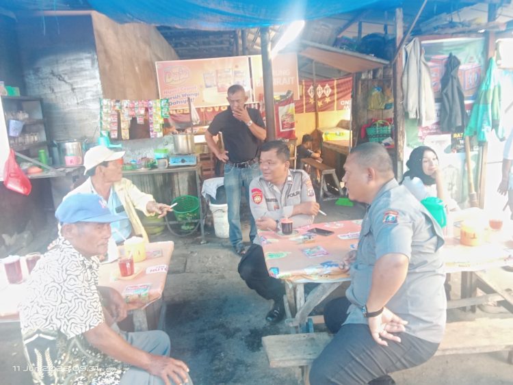 Polsek Siantar Barat Intensifkan Patroli Jalan Kaki di Pasar Horas, Persempit Ruang Gerak Pelaku 3C dan Copet