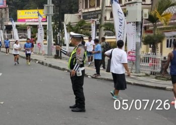 Polres Simalungun Kawal Ketat Run Fun Parapat 2026, Ratusan Pelari Semarakkan Destinasi Wisata Danau Toba
