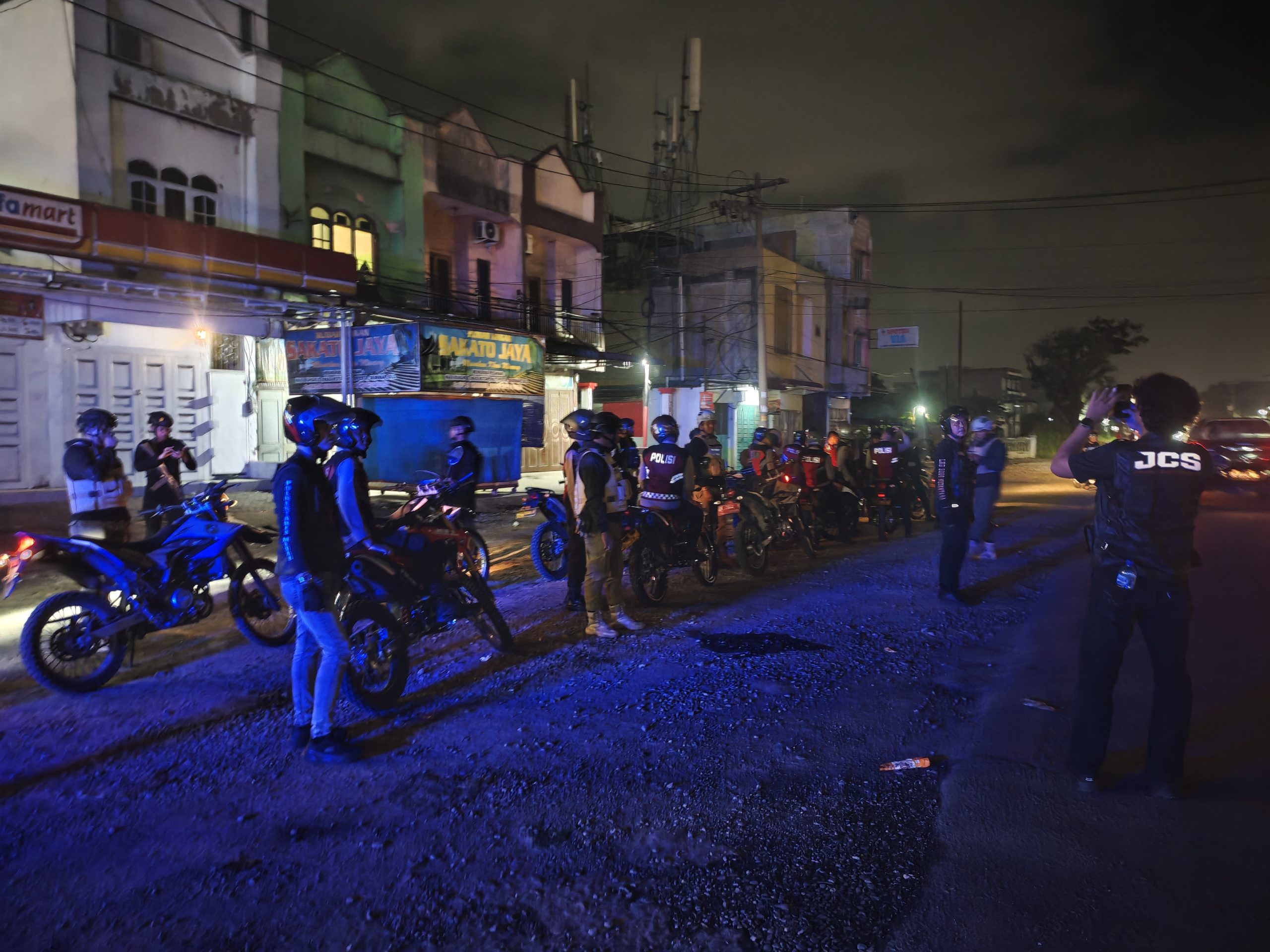 Brimob Polda Sumut Perkuat Patroli Skala Besar, Sisir Titik Rawan Medan hingga Deli Serdang Demi Jaga Kamtibmas
