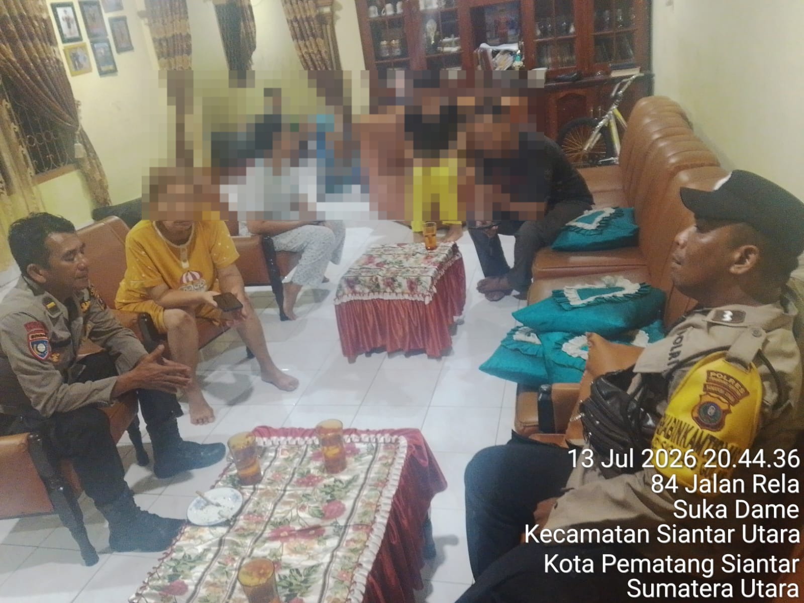 Laporan Call Center 110 Langsung Direspons, Polsek Siantar Utara Gerak Cepat Cek Lokasi Keributan dan Bantu Cari Anggota Keluarga Warga