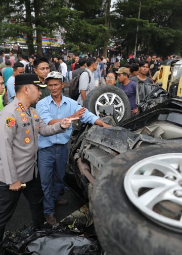 Kecelakaan Maut di Sibolangit: 4 Tewas dan 8 Korban Luka, Kapolrestabes Medan Pimpin Evakuasi