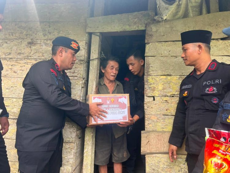 Jumat Berkah Brimob Sumut, Ribuan Warga di Lima Daerah Rasakan Aksi Nyata Kepedulian Polri