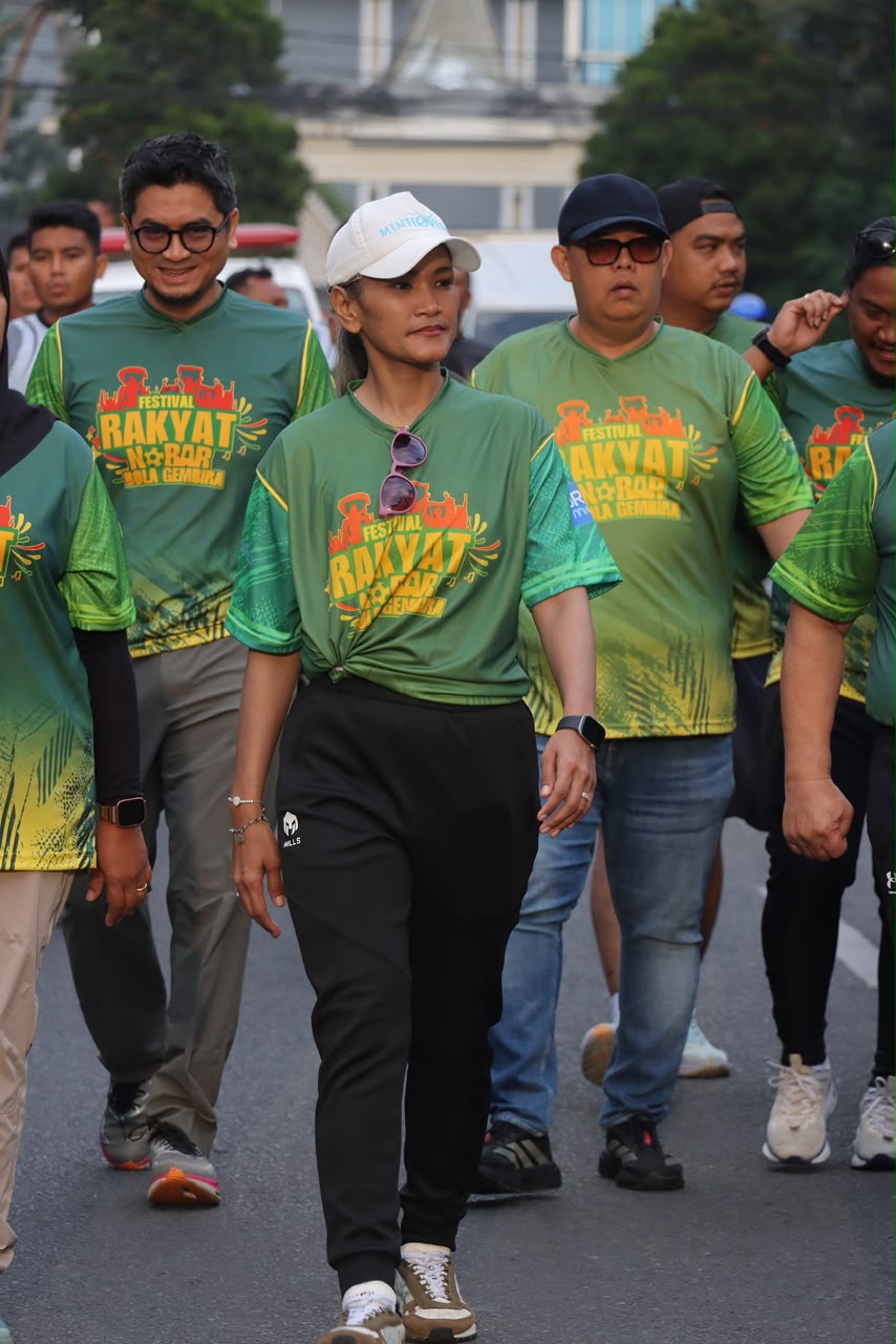 Kapolres Pematangsiantar dan Forkopimda Jalan Santai Bersama Ribuan Warga, Perkuat Sinergi Jaga Kota Tetap Kondusif