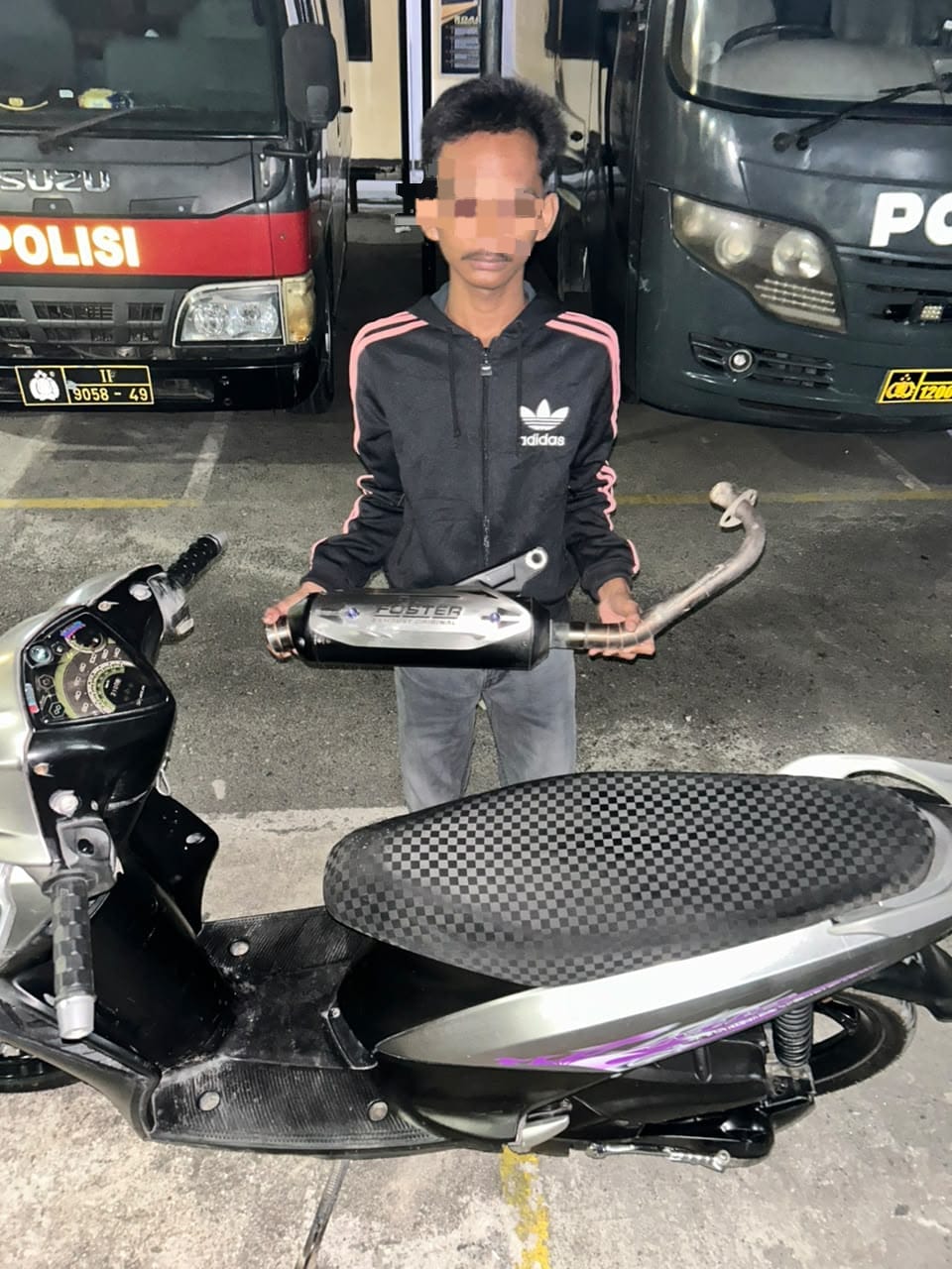 Patroli Malam Dayok Mirah Polres Pematangsiantar Tertibkan Knalpot Brong, Dua Sepeda Motor Diamankan